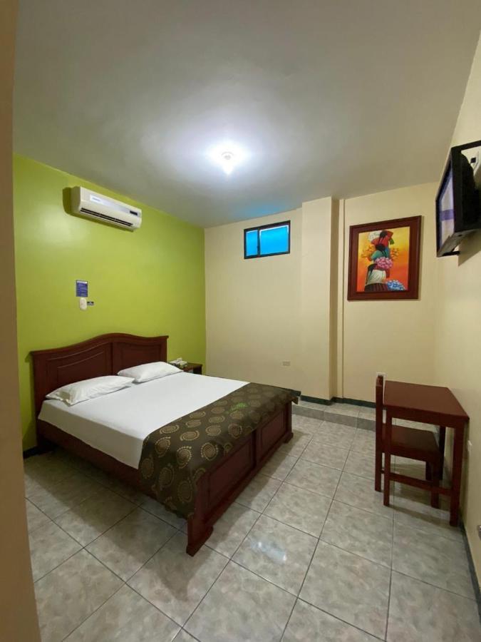 D’ Ruiz Hotel Quevedo Exterior foto
